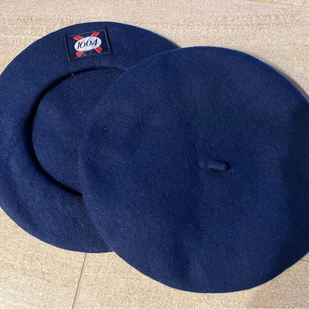 Navy Blue Beret ONE 1664 BEER Germany